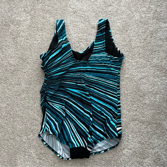 Swimsuits for All Sarong Front One Piece Swimsuit - Picture 3 of 6